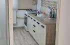 Apartament 3 camere 3 balcoane etaj 1 parcare zona Calea Cisnadiei - 5