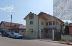 Casă cu 4 camere cu Teren 488 Mp în Sud - 1
