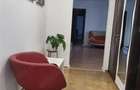 Apartament cu 3 camere semidecomandat în Berceni - 2