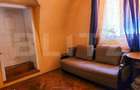 Casa Piata Sfatului compusa din apartament 3 camere, garsoniera, pod m - 9