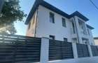 Casă cu 5 camere cu Teren 220 Mp în Berceni - 1