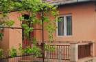 Casă cu 3 camere cu Teren 2500 Mp în Tău - 3