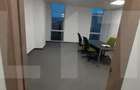 Spațiu comercial, de 873 mp, în Central - 4