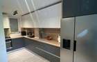 Apartament cu 3 camere decomandat în Victoriei - 4