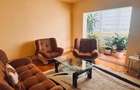 Apartament cu 3 camere în Central - 2