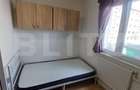 Garsoniera, renovata, cu baie , etaj 1 , Florilor - 2