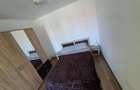 Apartament cu 2 camere, decomandat - zona Tractorul. - 2