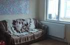 Apartament cu 3 camere semidecomandat în Km 4 - 1