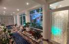 Casă Generoasă de 2000mp cu Piscină, Cramă și Potențial Comercial Excelent - 3