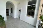 Inchiriez apartament -2 camere - Central - 100 mp - 3