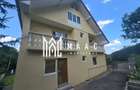 Casa de vanzare 1000 mp teren Cisnadie
