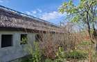Pensiune/gri/teren 563m-75000+teren 1677m-50000=125000 -2240 m2-DJ222N - 1