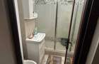 Apartament cu 3 camere semidecomandat în Micro 17