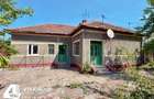 Casa in Chi?ineu Cri? str.Nufarului ,cu teren 2114 mp, fs.37 ml - 2