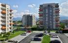 PROPRIETAR inchiriez apartament 2 camere cu loc de parcare. CORESI - 6