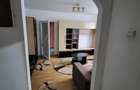 Apartament cu 2 camere, bucatarie separata ?i gradina