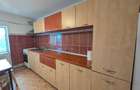 Vand apartament cu 3 camere, complet decomandat 74 mp suprafata utila, Etaj 2/4