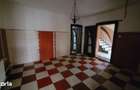 Vand urgent, imobil cu 3 case si 2 anexe: Casa1:P+E+M; Casa2:P+M; C3:P - 12