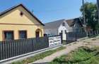 Casa cu 4 camere in zona urbana, 600 mp