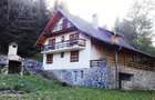 La poalele muntilor Piatra Craiului,pe domeniu de 4.000 mp teren, Brasov - 6