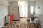 VEZI VIDEO! Calarasilor- Vedere la Dunare 3 camere 100mp