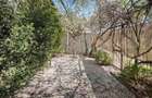 VANZARE VILA 9 CAMERE DACIA- RADU DE LA AFUMATI NR.42 - COMISION 0% - 39