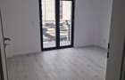 Apartament cu 3 camere si 2 balcoane, Bucium Visani-centru - 7