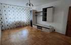 Proprietar inchiriez ap. 2 camere spatios decomandat - 4
