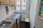 Inchiriez o camera intr-un apartament cu 2 camere - 3