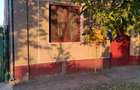 Vand apartament la curte comuna. - 1