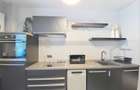 Apartament cu 3 camere semidecomandat în Central - 9