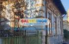 Casă cu 8 camere cu Canalizare în Unirii - 1