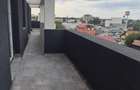 Apartament cu 4 camere decomandat în Crângași - 16