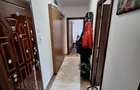 Apartament cu 3 camere semidecomandat în Central - 2