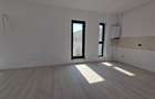 Penthouse cu 3 camere decomandat în Timpuri Noi - 5