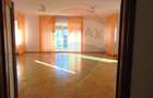 Apartament cu 3 camere decomandat în Șoseaua Nordului - 2