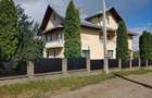 Casă cu 7 camere cu Teren 1200 Mp în Central - 4