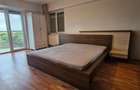 Apartament cu 3 camere decomandat în Nufărul - 5
