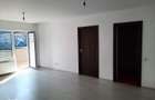 Spatiu comercial 52,17mp, 2 incaperi, parcare, intrare din strada, Ter - 2