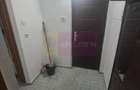 Apartament cu 3 camere semidecomandat în Cuza - 18
