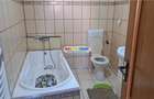 Casă cu 7 camere cu Canalizare în Unirii - 31