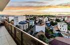 Apartament cu 3 camere semidecomandat în Central - 1