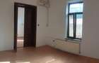 Casă cu 4 camere cu Teren 120 Mp în Parcul Carol - 12
