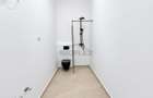 APARTAMENT 3 CAMERE 2 BAI CLADIRE ISTORICA