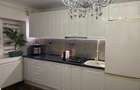 Apartament cu 3 camere decomandat în Central - 3
