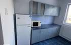 Inchiriez apartament 3 camere - 1