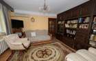 Apartament cu 3 camere semidecomandat în Central - 6