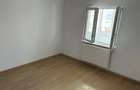 Apartament cu 4 camere decomandat în Vitrometan - 3