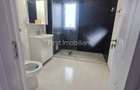 Inchiriez vila cu 5 camere, 2 bai,curte 430 mp,ratb 3 minute - 7