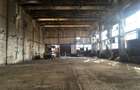 Spațiu industrial, de 7,800 mp, în Central - 5